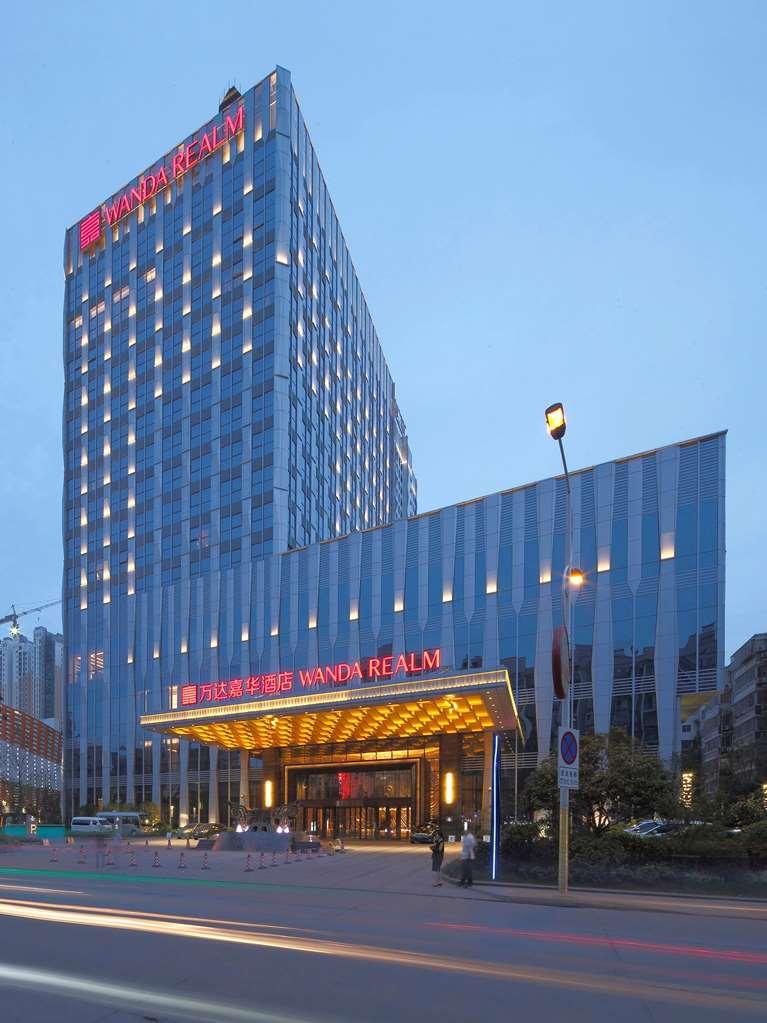 Wanda Realm Huangshi Hotel Huangshi  Exterior photo